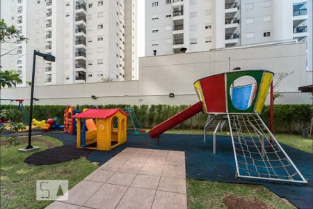Apartamento à venda com 81m², 2 quartos e 2 vagas Apartamento à venda com 81m², 2 quartos e 2 vagasPlayground
