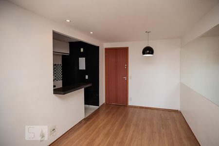 Sala de apartamento para alugar com 2 quartos, 54m² em Cascadura, Rio de Janeiro