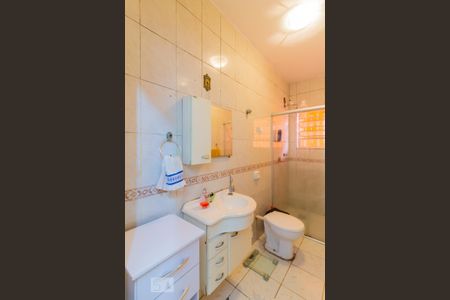 Casa à venda com 127m², 2 quartos e 2 vagasBanheiro