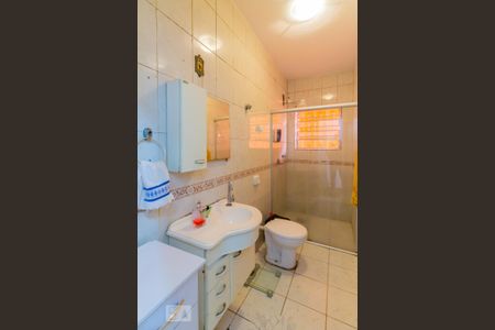 Casa à venda com 127m², 2 quartos e 2 vagasBanheiro