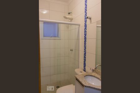 Apartamento à venda com 70m², 2 quartos e 2 vagas Apartamento à venda com 70m², 2 quartos e 2 vagasBanheiro