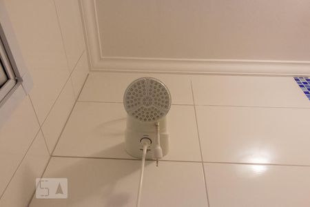 Apartamento à venda com 70m², 2 quartos e 2 vagas Apartamento à venda com 70m², 2 quartos e 2 vagasChuveiro