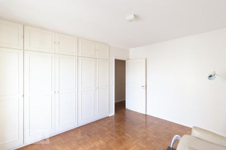 Apartamento à venda com 220m², 3 quartos e 2 vagasQuarto 1
