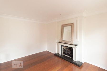 Apartamento à venda com 220m², 3 quartos e 2 vagasSala