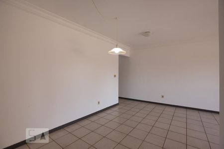 Sala de jantar de apartamento para alugar com 3 quartos, 106m² em Vila Seixas, Ribeirão Preto