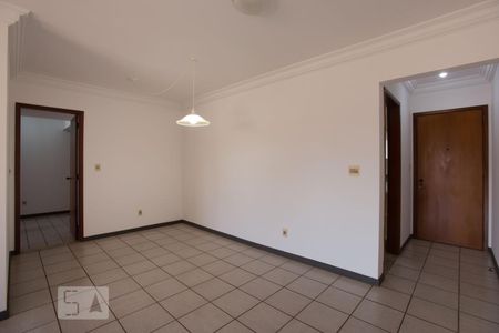 Sala de jantar de apartamento para alugar com 3 quartos, 106m² em Vila Seixas, Ribeirão Preto