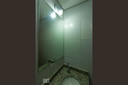 Apartamento para alugar com 60m², 3 quartos e 1 vagaBanheiro 