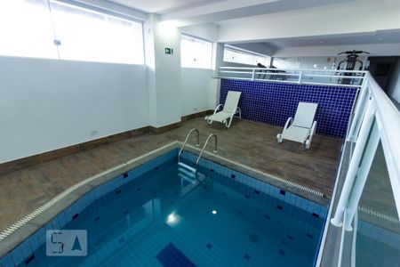 Apartamento para alugar com 60m², 3 quartos e 1 vagaÁrea comum - Piscina