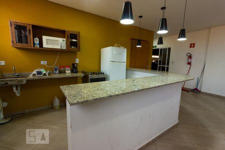 Apartamento para alugar com 60m², 3 quartos e 1 vagaÁrea comum - Salão de festas