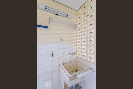 Casa para alugar com 165m², 3 quartos e 2 vagas Casa para alugar com 165m², 3 quartos e 2 vagasArea de Serviço