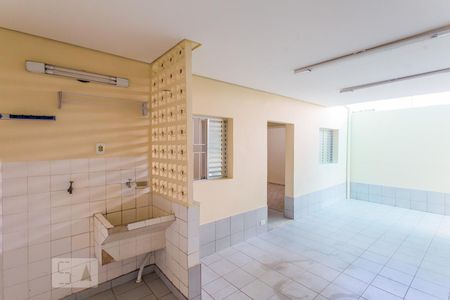 Casa para alugar com 165m², 3 quartos e 2 vagas Casa para alugar com 165m², 3 quartos e 2 vagasArea de Serviço