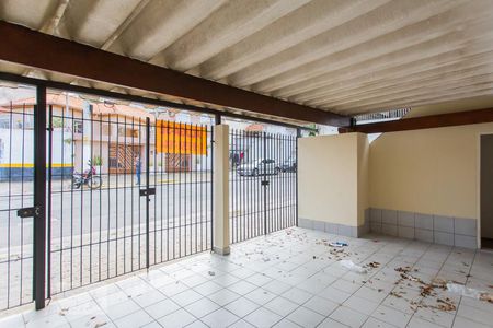 Casa para alugar com 165m², 3 quartos e 2 vagas Casa para alugar com 165m², 3 quartos e 2 vagasGaragem