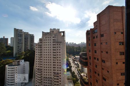 Apartamento à venda com 317m², 4 quartos e 5 vagasVista da Suíte 2