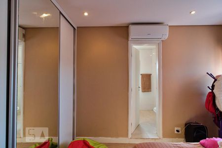 Apartamento à venda com 317m², 4 quartos e 5 vagasSuíte 3