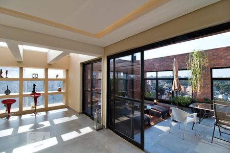 Apartamento à venda com 317m², 4 quartos e 5 vagasCobertura