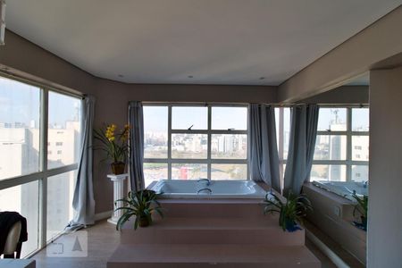 Apartamento à venda com 317m², 4 quartos e 5 vagasSuíte 1