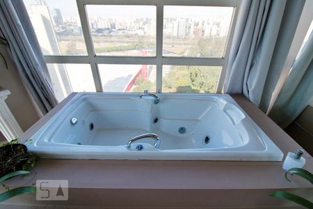 Apartamento à venda com 317m², 4 quartos e 5 vagasSuíte 1