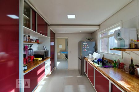 Apartamento à venda com 317m², 4 quartos e 5 vagasCozinha