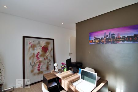 Apartamento à venda com 317m², 4 quartos e 5 vagasQuarto 4