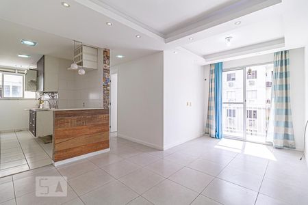 Sala de apartamento para alugar com 2 quartos, 51m² em Taquara, Rio de Janeiro