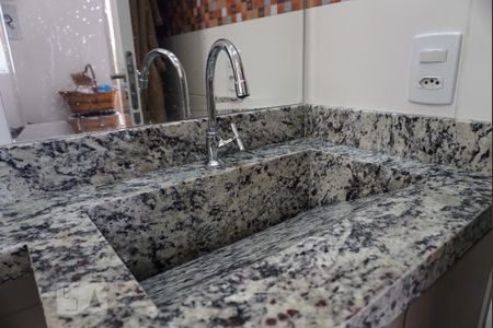 Apartamento à venda com 41m², 2 quartos e sem vaga Apartamento à venda com 41m², 2 quartos e sem vagaBanheiro