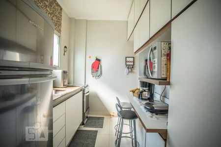 Apartamento à venda com 56m², 2 quartos e 1 vaga Apartamento à venda com 56m², 2 quartos e 1 vagaCozinha