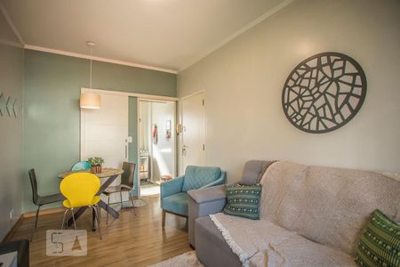 Apartamento à venda com 56m², 2 quartos e 1 vaga Apartamento à venda com 56m², 2 quartos e 1 vagaSala de Estar