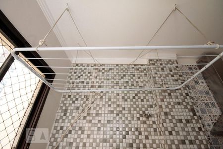 Apartamento à venda com 60m², 2 quartos e 1 vagaÁrea de Serviço