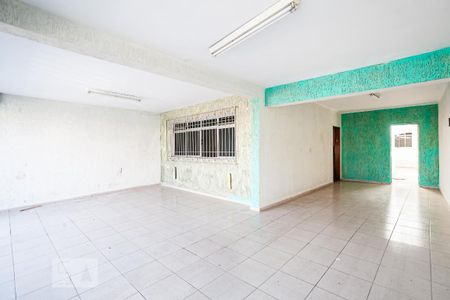 Casa para alugar com 209m², 3 quartos e 2 vagas Casa para alugar com 209m², 3 quartos e 2 vagasGaragem