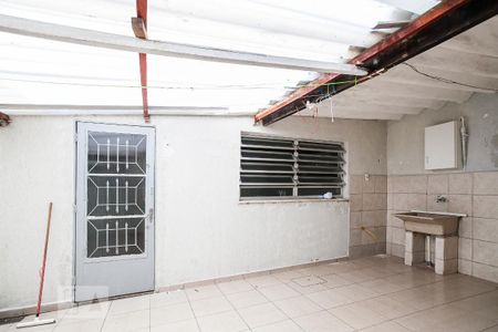 Casa para alugar com 209m², 3 quartos e 2 vagas Casa para alugar com 209m², 3 quartos e 2 vagasLavanderia