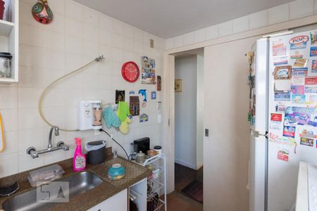 Apartamento à venda com 83m², 2 quartos e 1 vagaCozinha e Área de Serviço