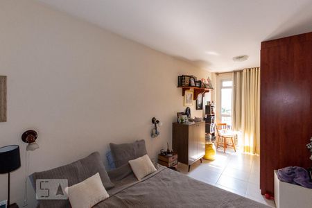 Apartamento à venda com 83m², 2 quartos e 1 vagaSuíte