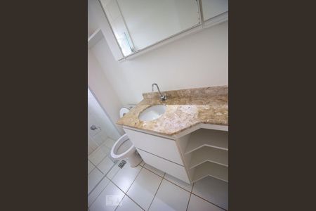 Apartamento para alugar com 60m², 2 quartos e 1 vagaBanheiro - Torneira