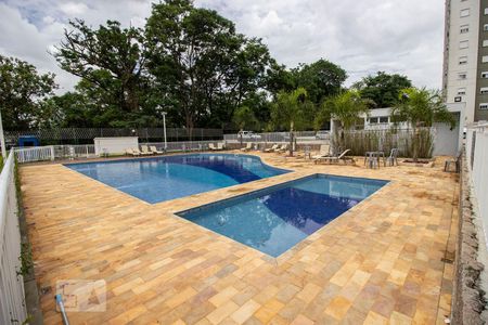 Apartamento para alugar com 60m², 2 quartos e 1 vagaÁrea comum - Piscina