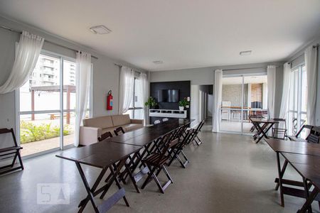 Apartamento para alugar com 60m², 2 quartos e 1 vagaÁrea comum - Salão de festas