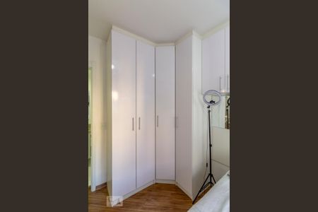 Apartamento à venda com 48m², 1 quarto e 1 vagaQuarto