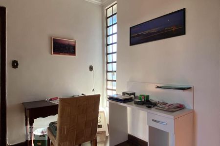 Casa à venda com 560m², 6 quartos e 5 vagasSuíte 1