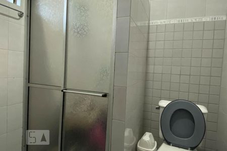 Casa à venda com 560m², 6 quartos e 5 vagasBanheiro 2