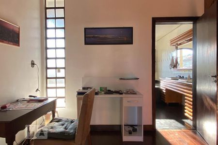 Casa à venda com 560m², 6 quartos e 5 vagasSuíte 1