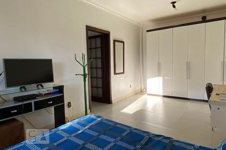 Casa à venda com 560m², 6 quartos e 5 vagasQuarto 3