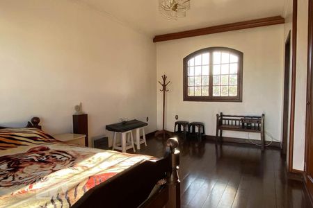 Casa à venda com 560m², 6 quartos e 5 vagasSuíte 1