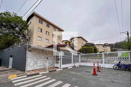 Apartamento para alugar com 50m², 2 quartos e 1 vagaFachada e portaria