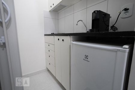 Quarto - Cozinha de kitnet/studio para alugar com 1 quarto, 18m² em Brás, São Paulo