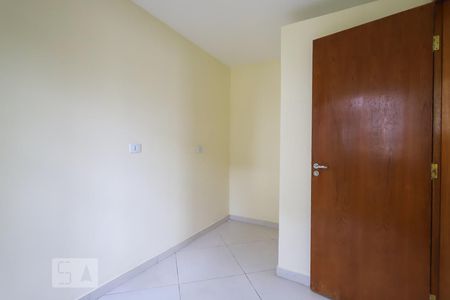 Quarto 1 de casa para alugar com 2 quartos, 80m² em Vila Cavaton, São Paulo