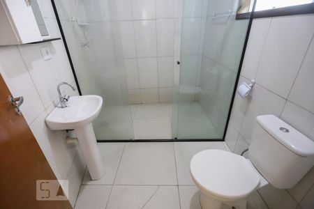 Casa para alugar com 80m², 2 quartos e sem vagaBanheiro