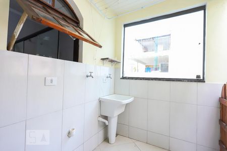Casa para alugar com 80m², 2 quartos e sem vagaLavanderia