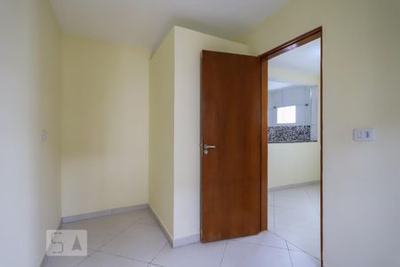 Quarto 1 de casa para alugar com 2 quartos, 80m² em Vila Cavaton, São Paulo