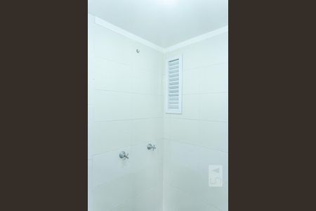 Apartamento à venda com 65m², 2 quartos e 1 vagaDetalhe banheiro