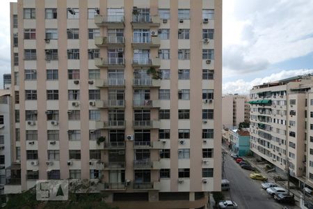 Quarto 2 Vista de apartamento para alugar com 2 quartos, 70m² em Maracanã, Rio de Janeiro