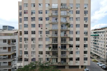 Sala Vista de apartamento para alugar com 2 quartos, 70m² em Maracanã, Rio de Janeiro